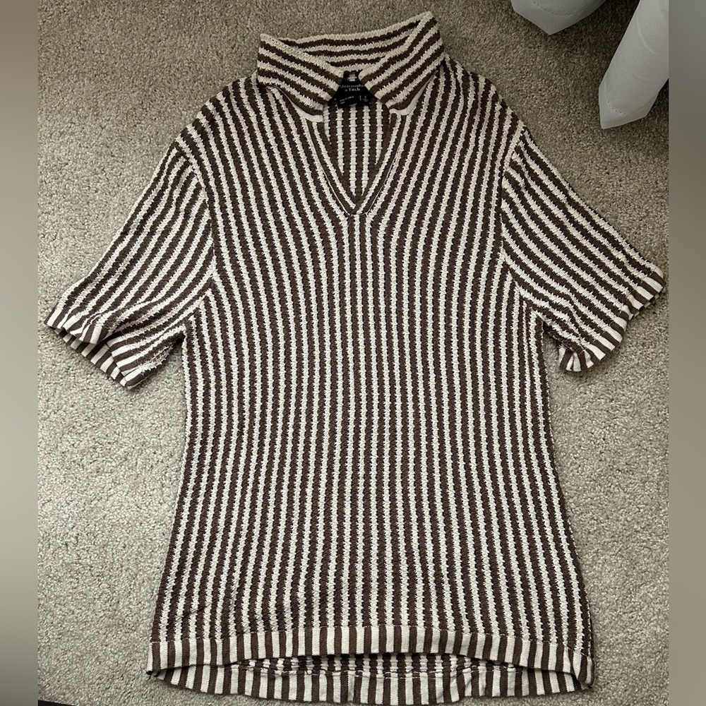 Abercrombie and Fitch knitted polo